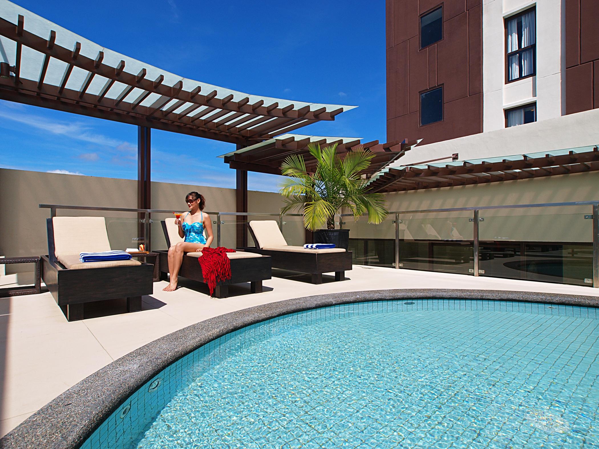 Seda Centrio Hotell Cagayan de Oro Exteriör bild