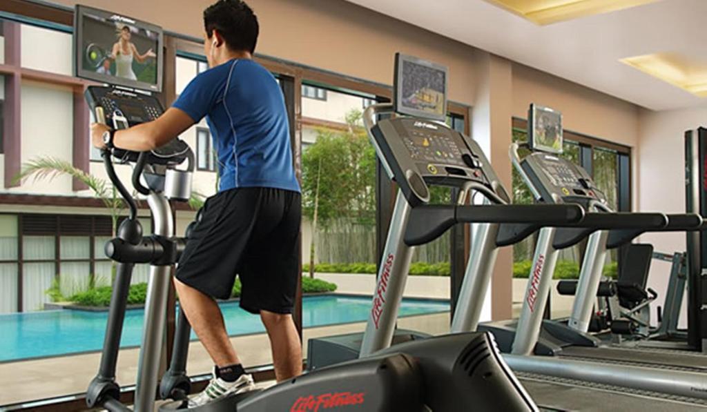 Seda Centrio Hotell Cagayan de Oro Exteriör bild