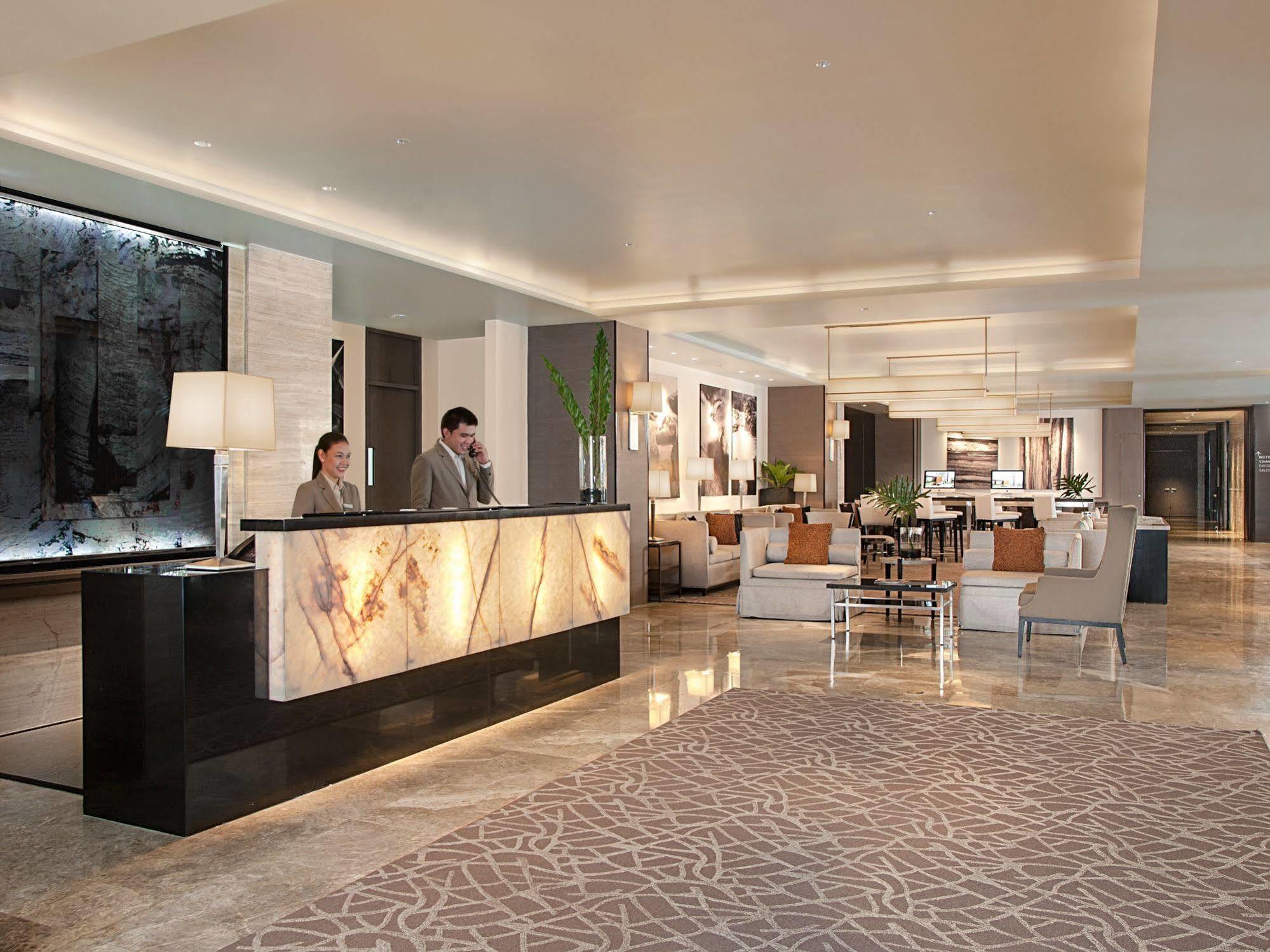 Seda Centrio Hotell Cagayan de Oro Exteriör bild